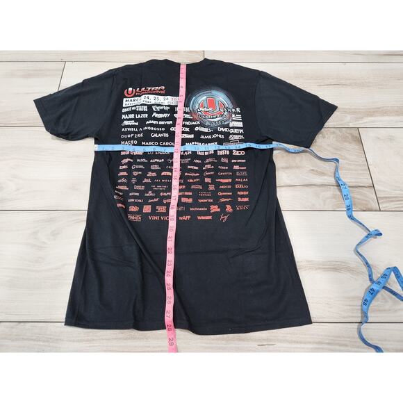 2017 Ultra Music Festival T Shirt Adult Size Medium Miami Music EDM Concert - Picture 4 of 4